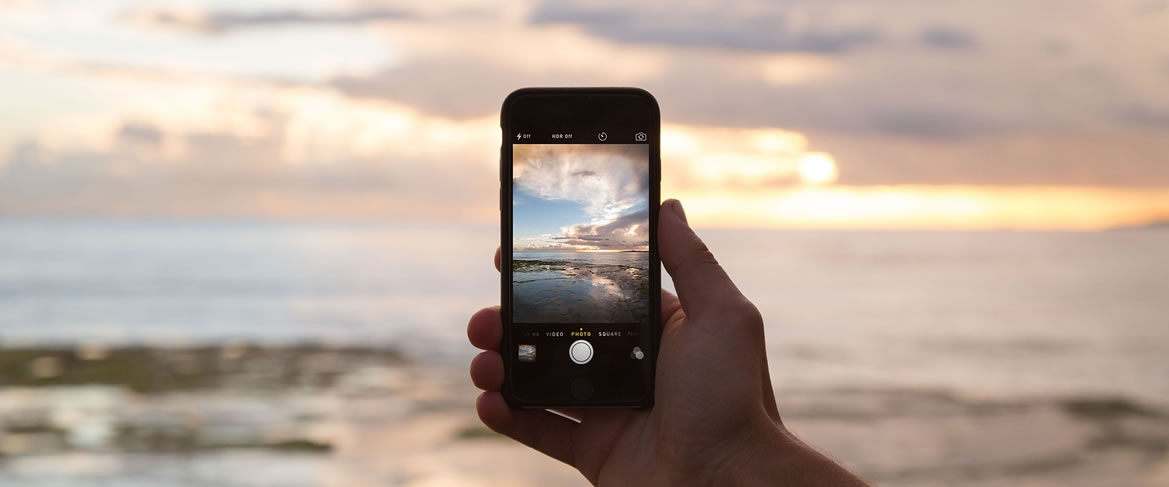 Smartphones - Apple Android Microsoft